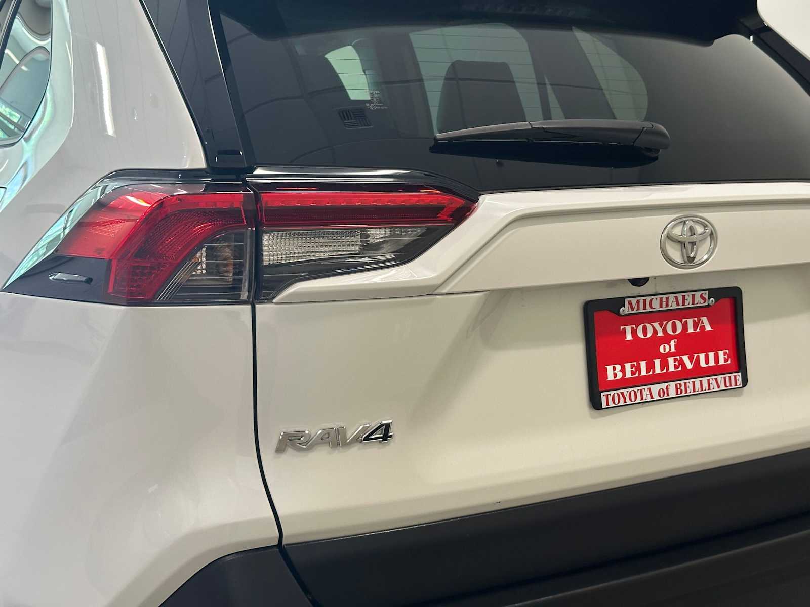 Thumbnail: 2025 Toyota RAV4 - 7