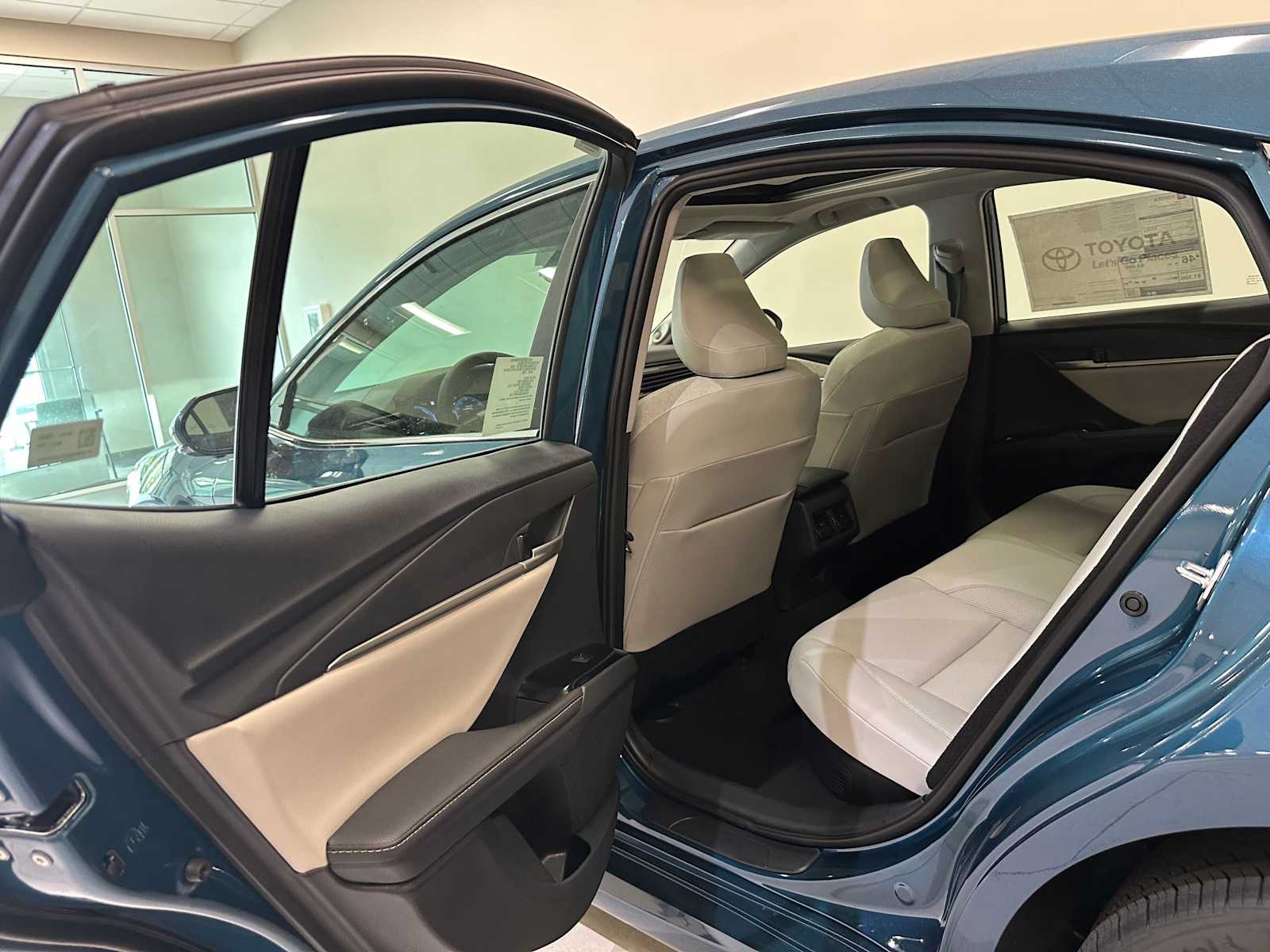 Thumbnail: 2026 Toyota Camry - 25