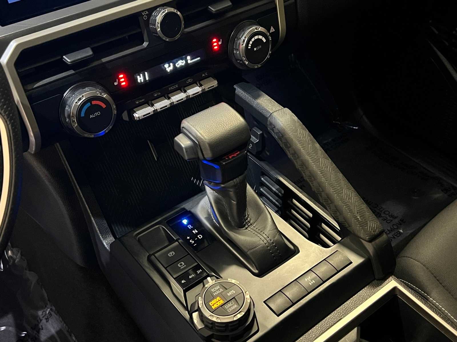 Thumbnail: 2024 Toyota Tacoma - 22