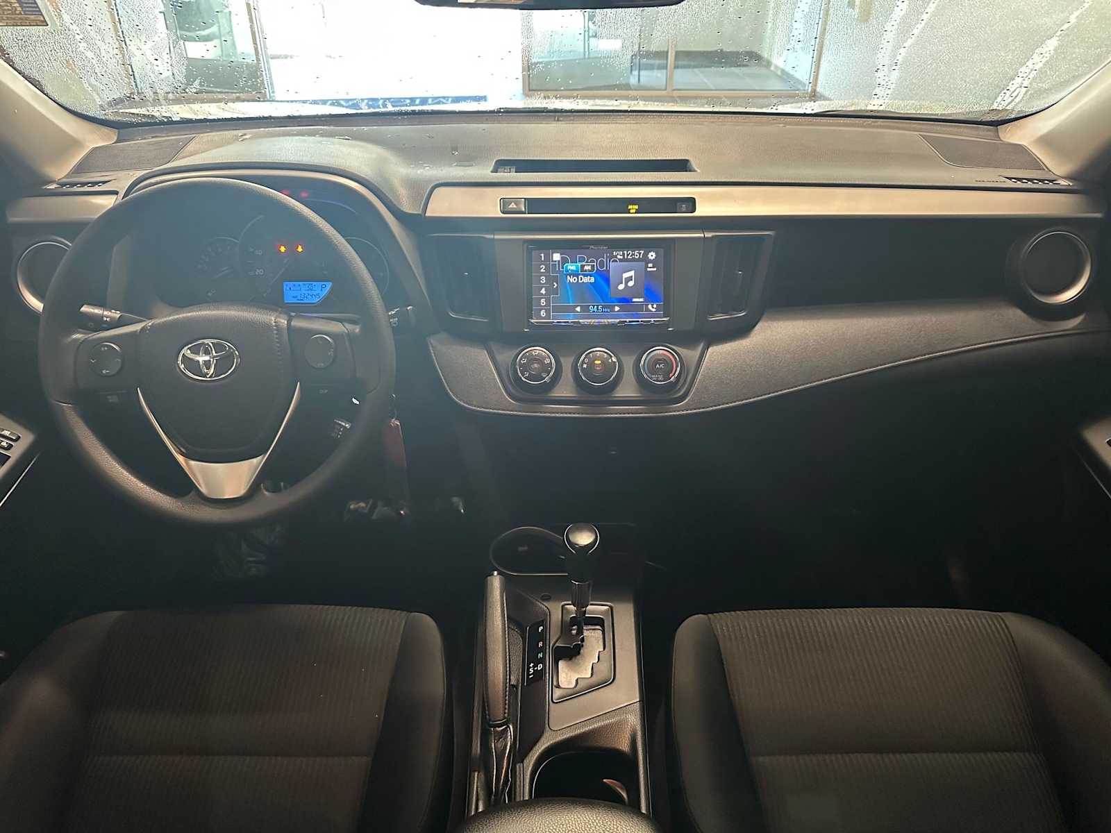 Thumbnail: 2016 Toyota RAV4 - 10