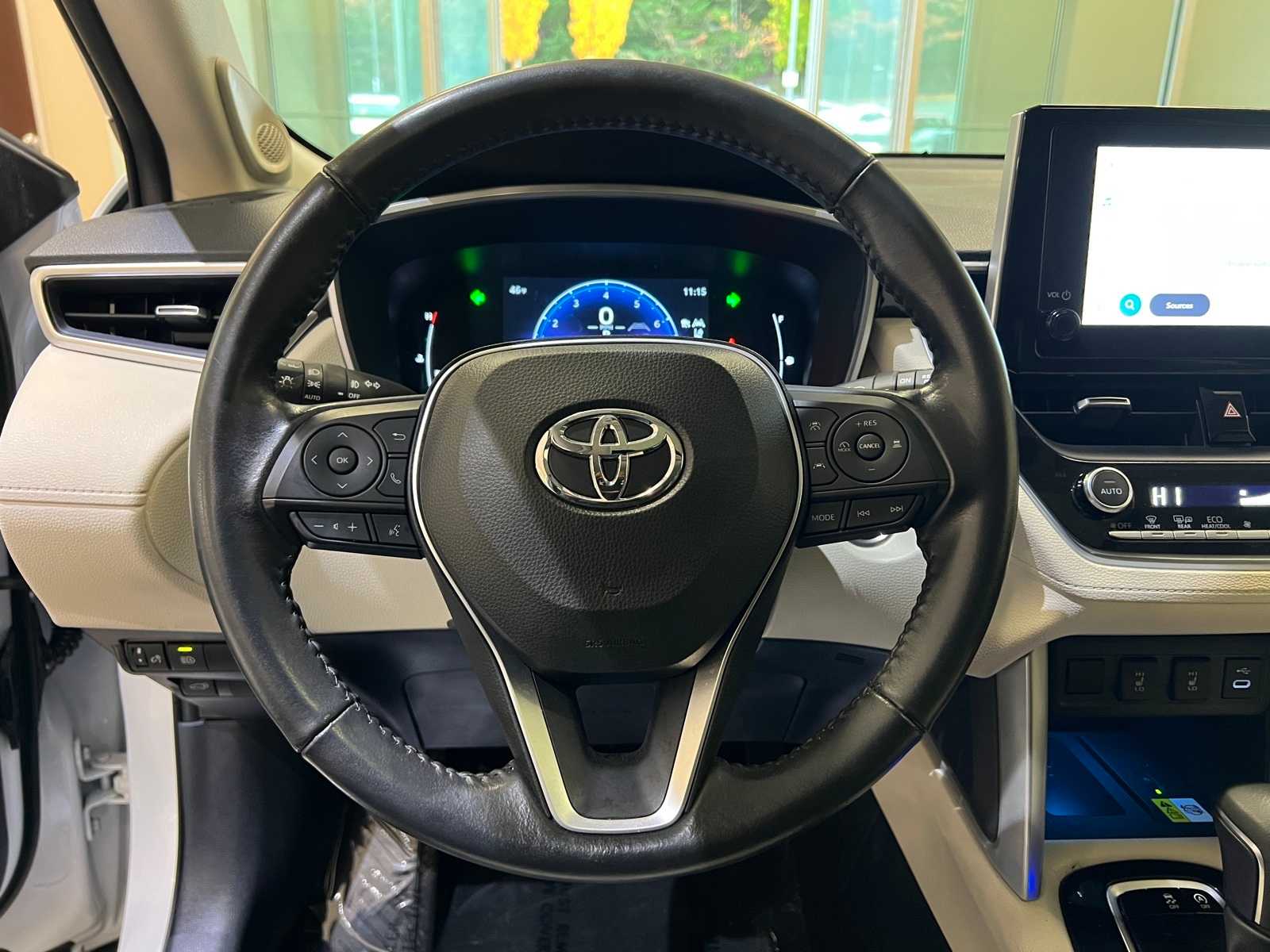 Thumbnail: 2023 Toyota Corolla Cross - 20