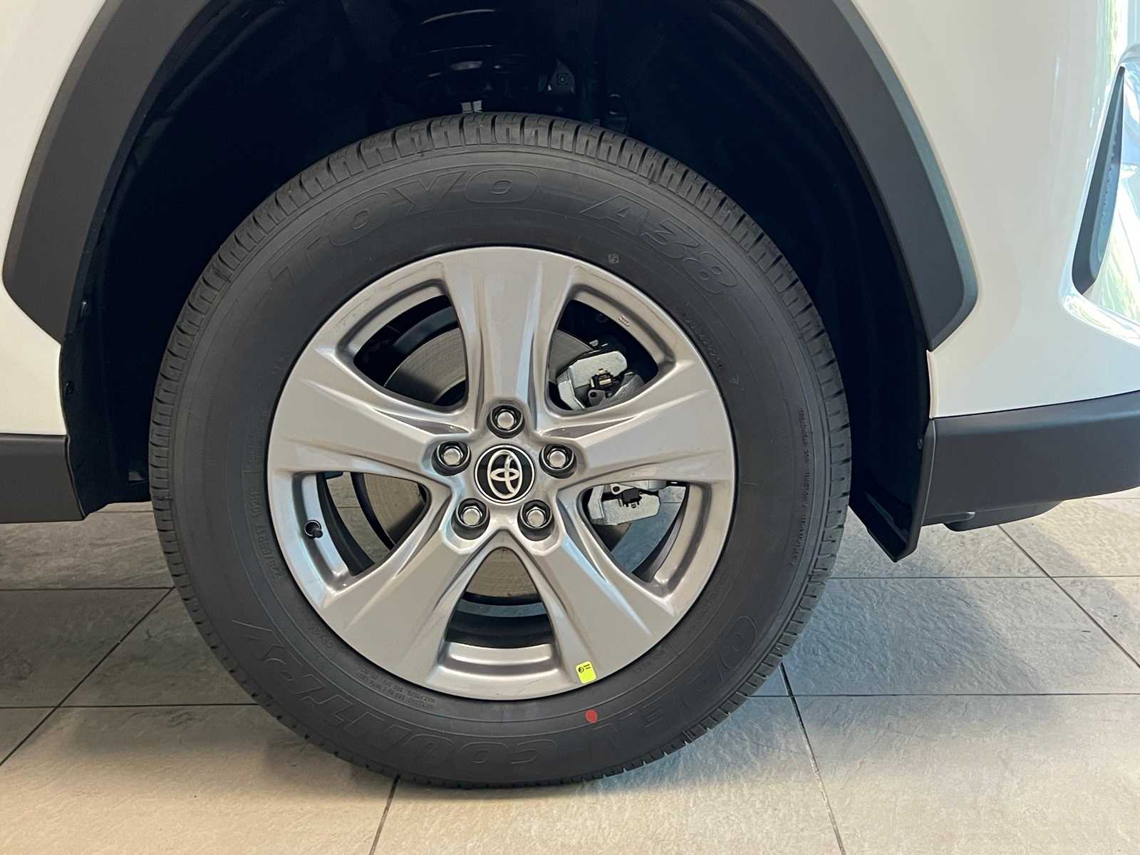 Thumbnail: 2025 Toyota RAV4 - 7