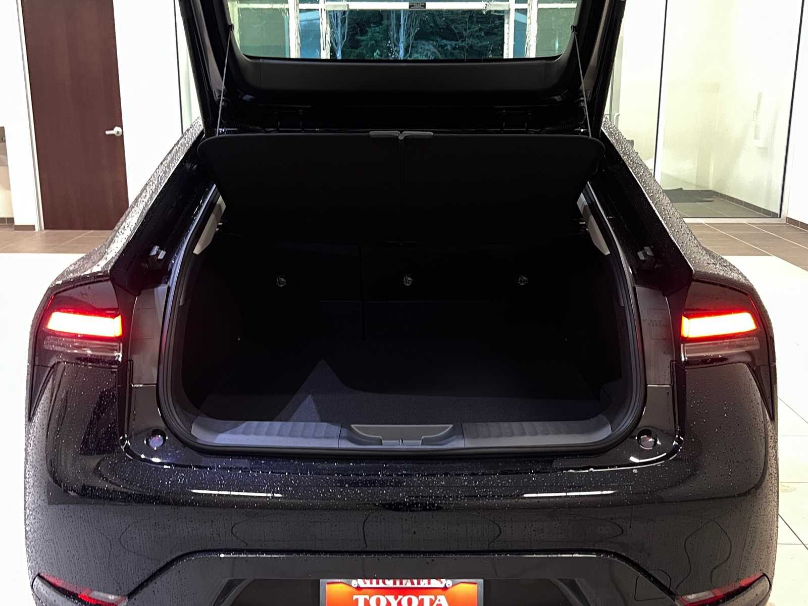 Thumbnail: 2026 Toyota Prius - 30