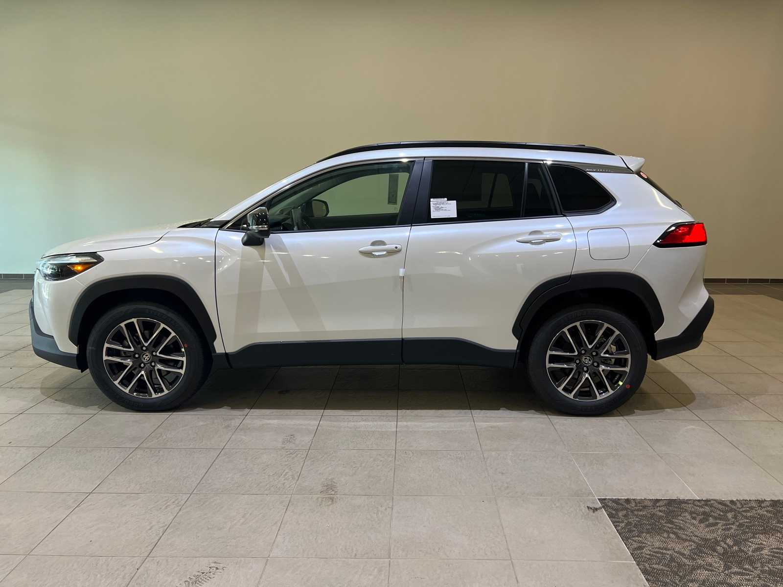 Thumbnail: 2026 Toyota Corolla Cross - 3