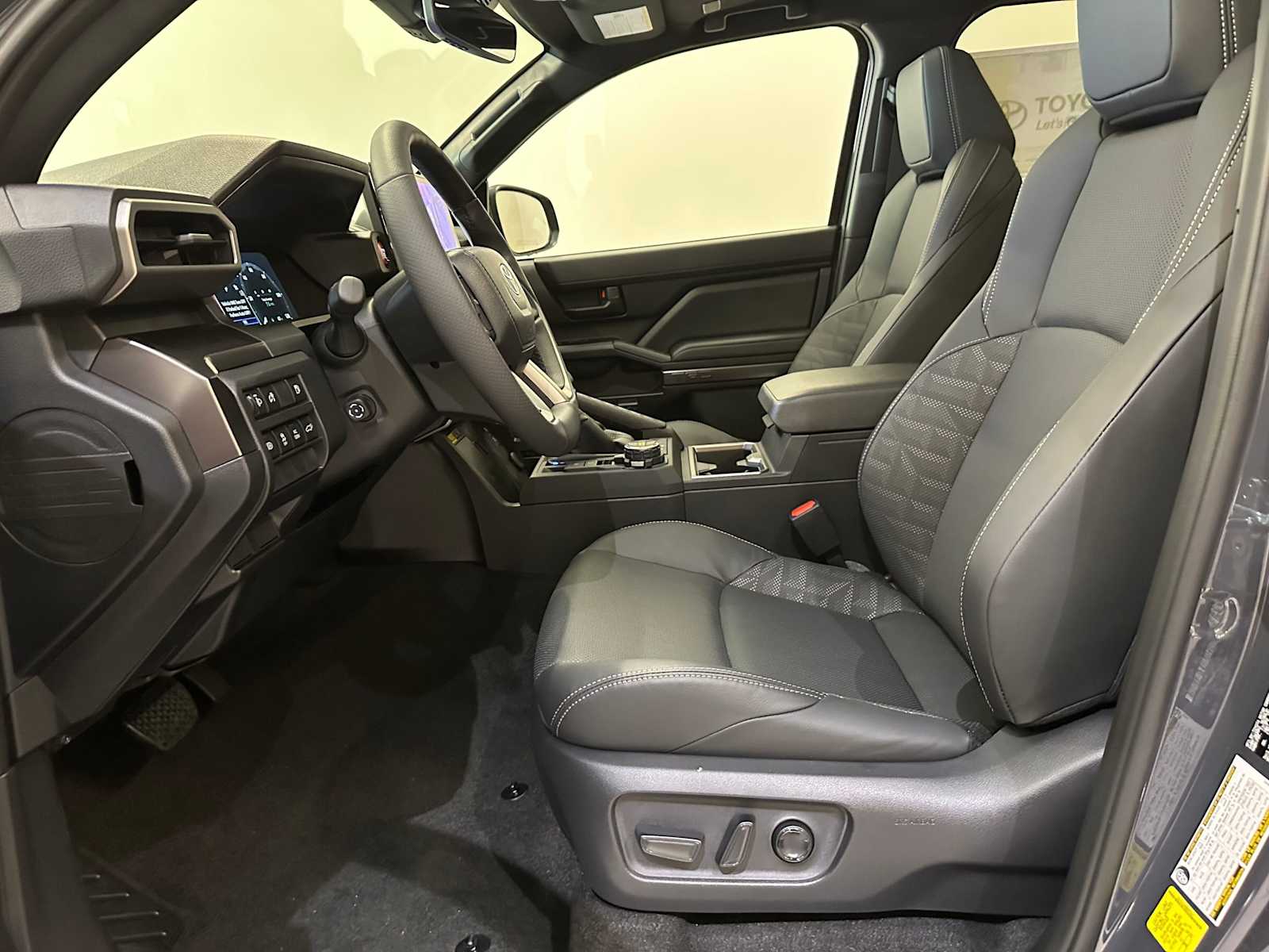 Thumbnail: 2026 Toyota 4Runner - 21