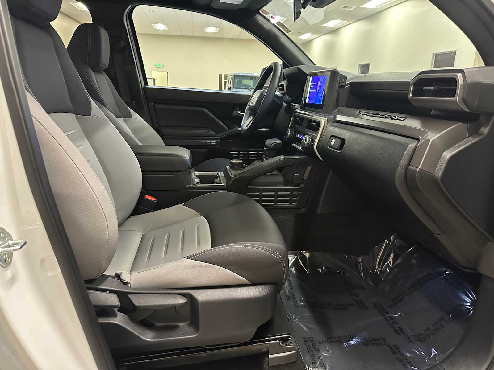 Thumbnail: 2024 Toyota Tacoma - 27