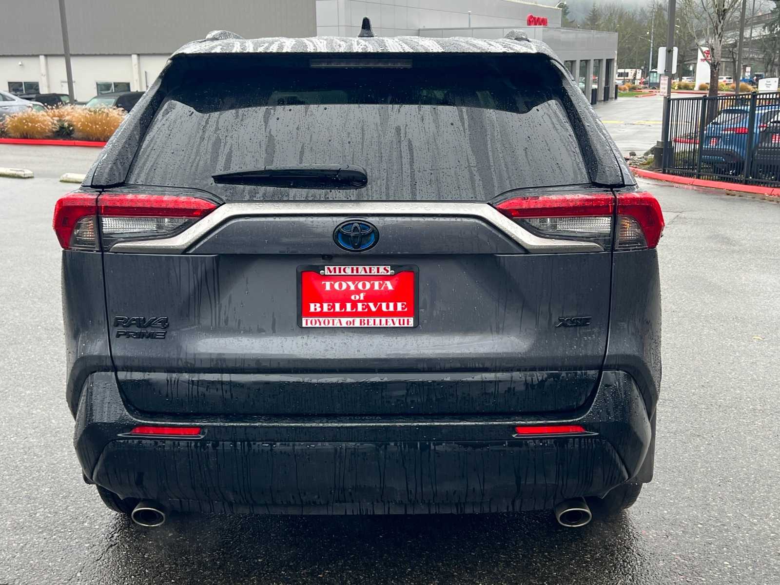 Thumbnail: 2024 Toyota RAV4 - 8