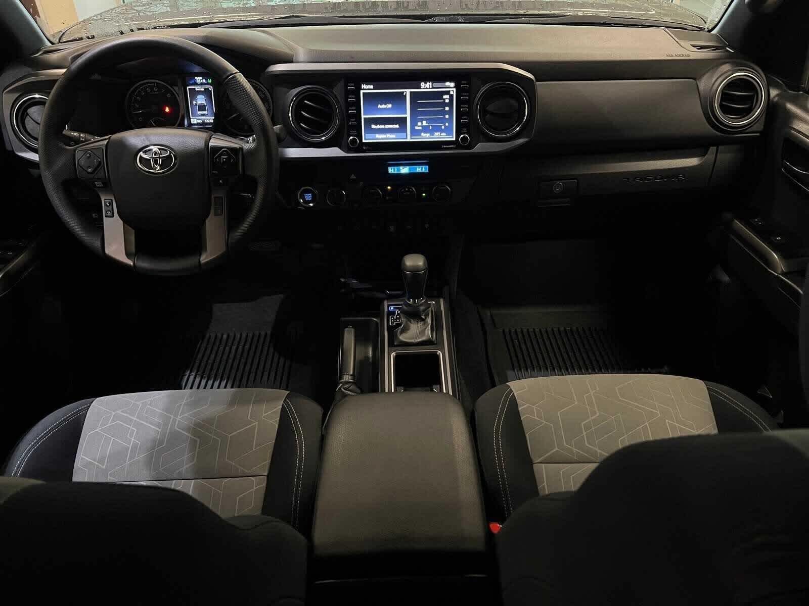 Thumbnail: 2023 Toyota Tacoma - 9