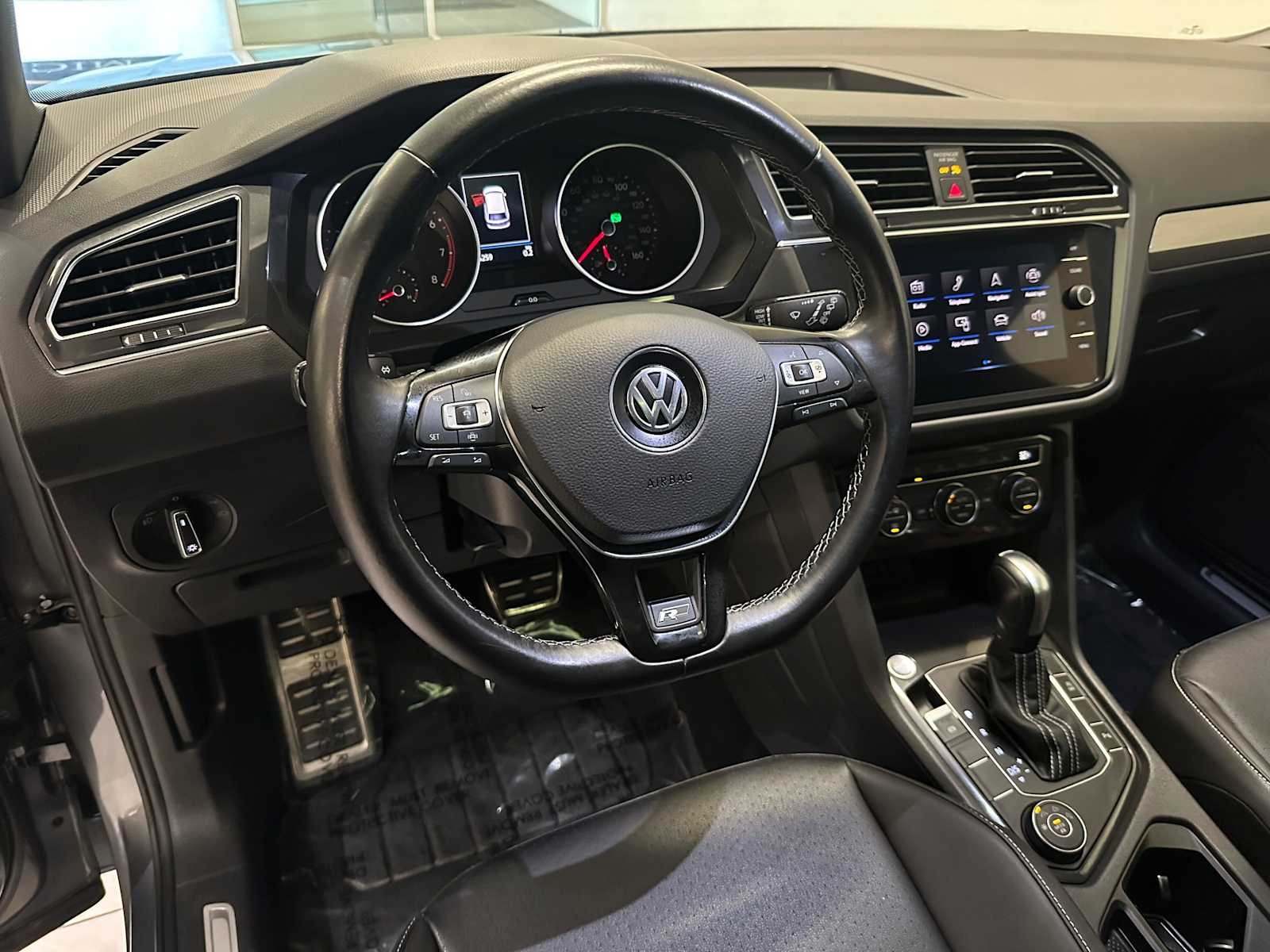 Thumbnail: 2021 Volkswagen Tiguan - 2