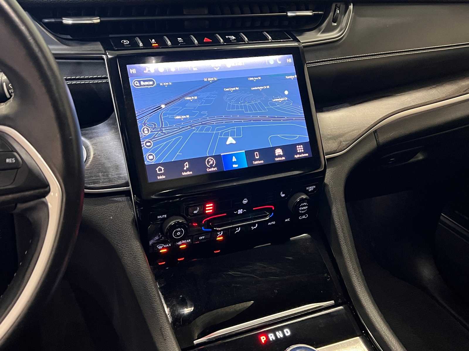 Thumbnail: 2021 Jeep Grand Cherokee L - 23