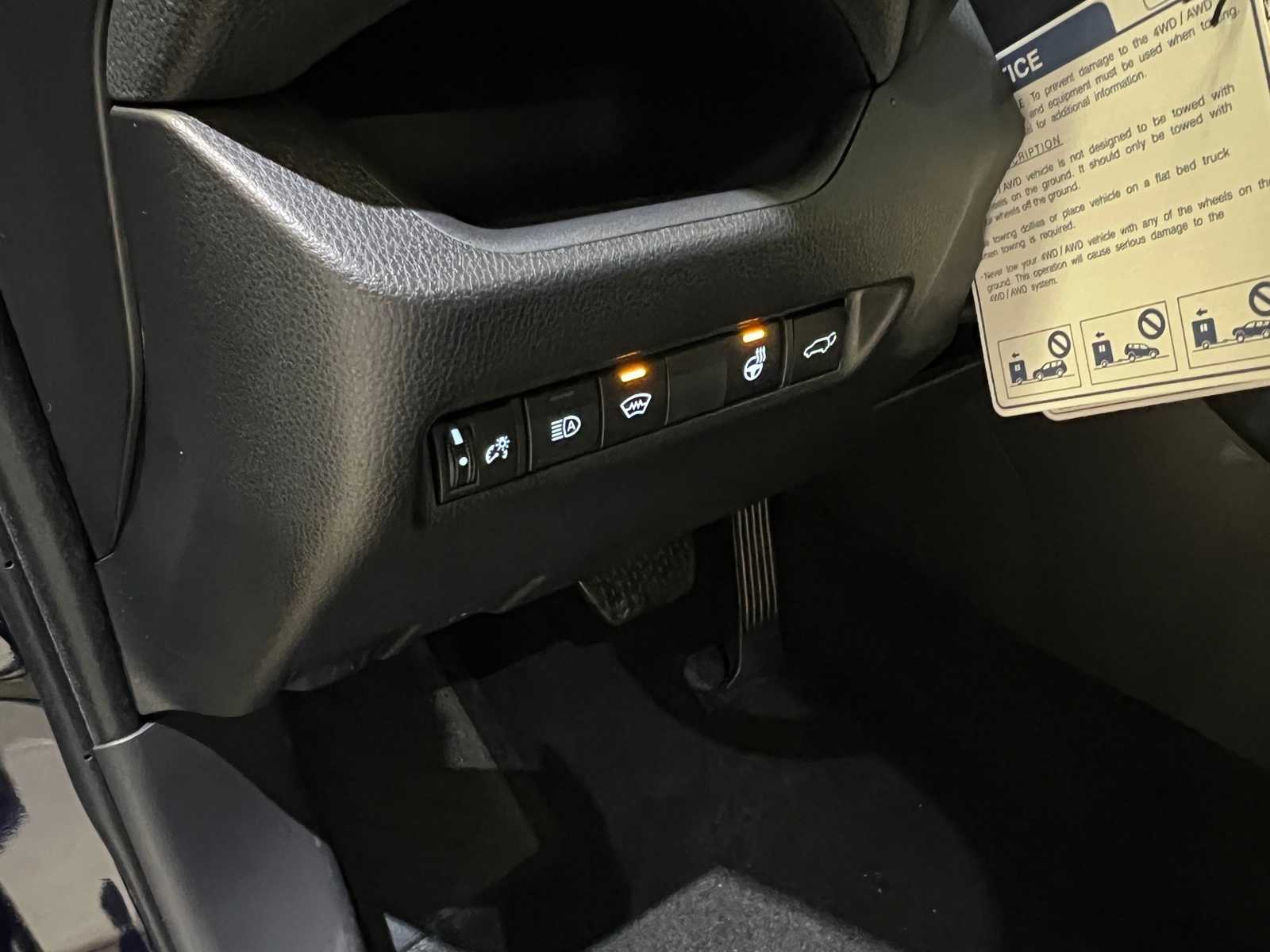 Thumbnail: 2025 Toyota RAV4 - 18