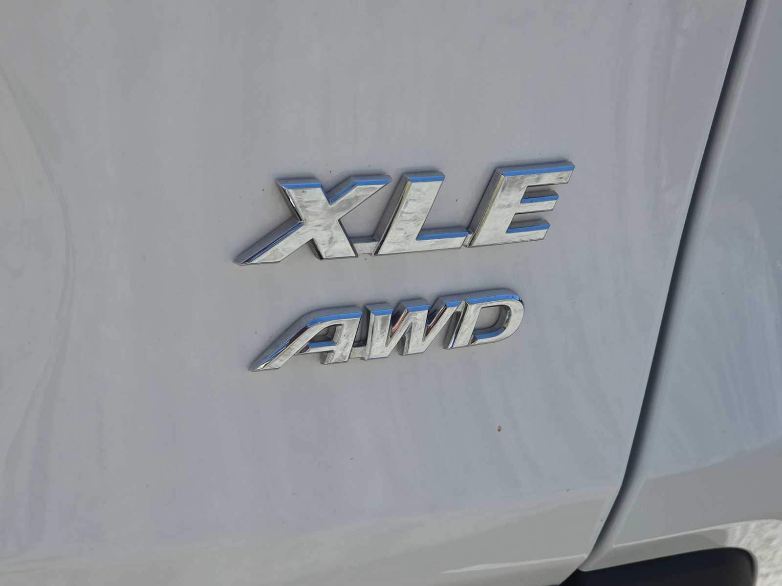 Thumbnail: 2025 Toyota RAV4 - 5