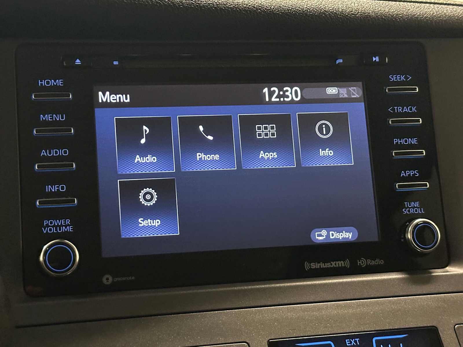 Thumbnail: 2018 Toyota Sienna - 15