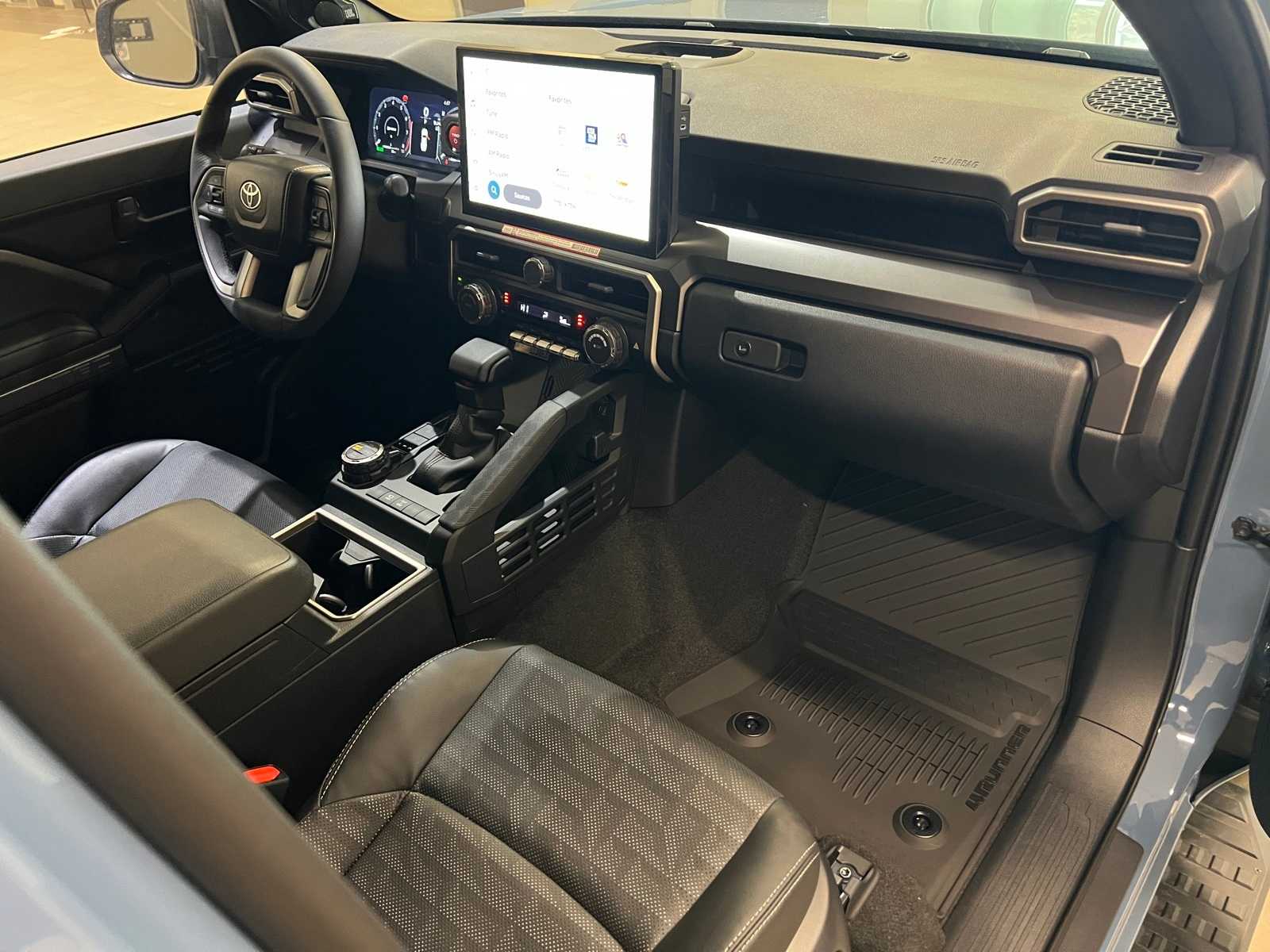 Thumbnail: 2025 Toyota 4Runner - 14