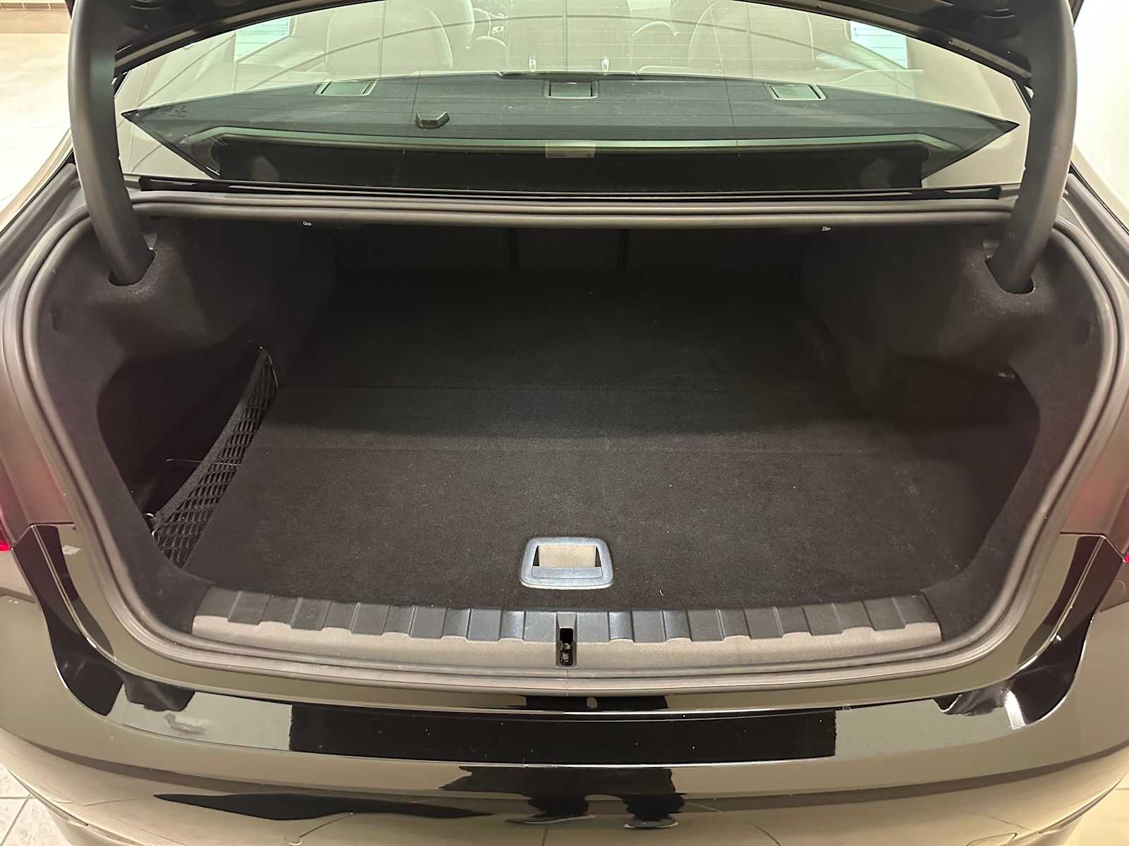 Thumbnail: 2021 BMW 3 Series - 31