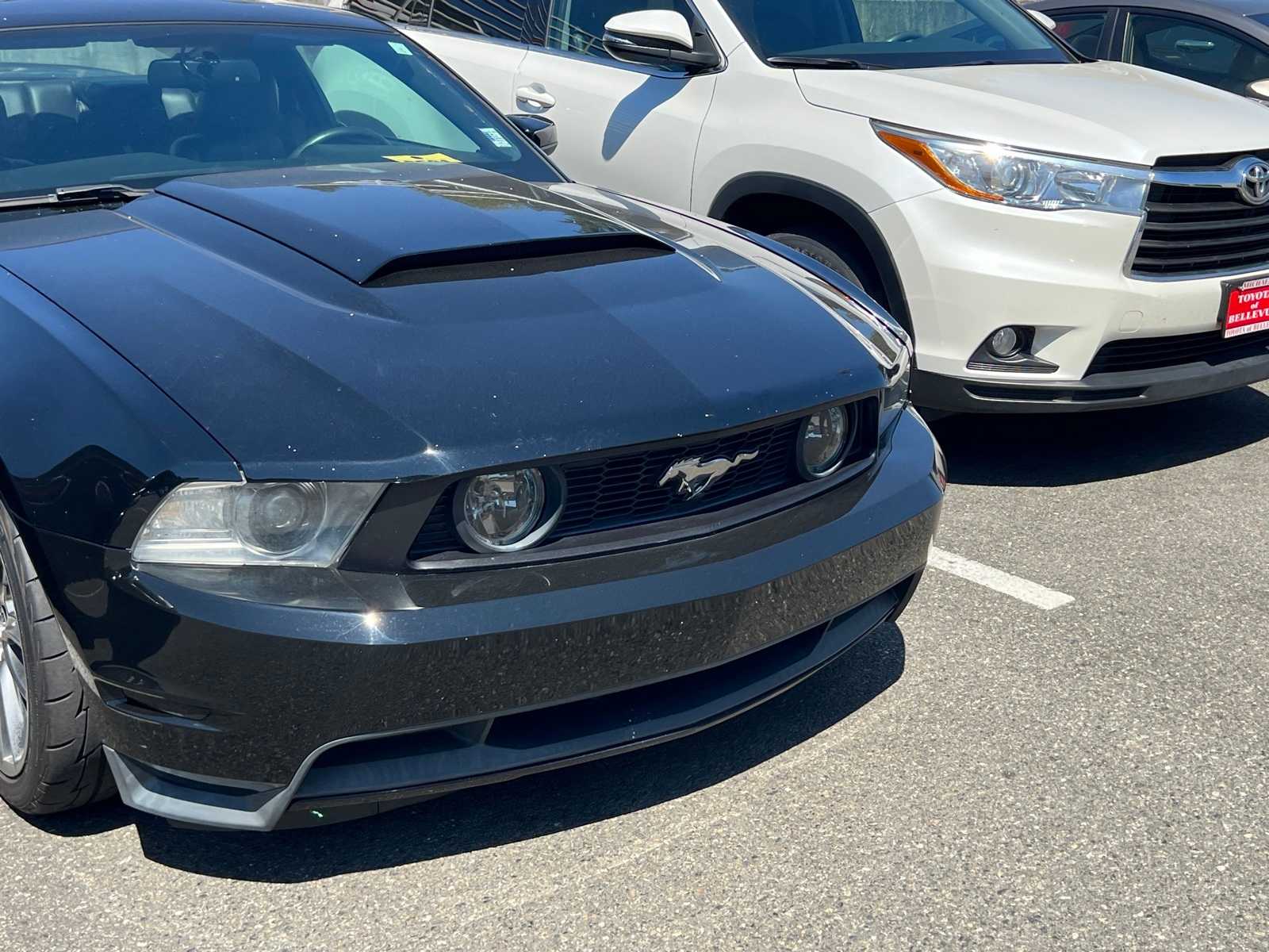 Thumbnail: 2011 Ford Mustang - 4