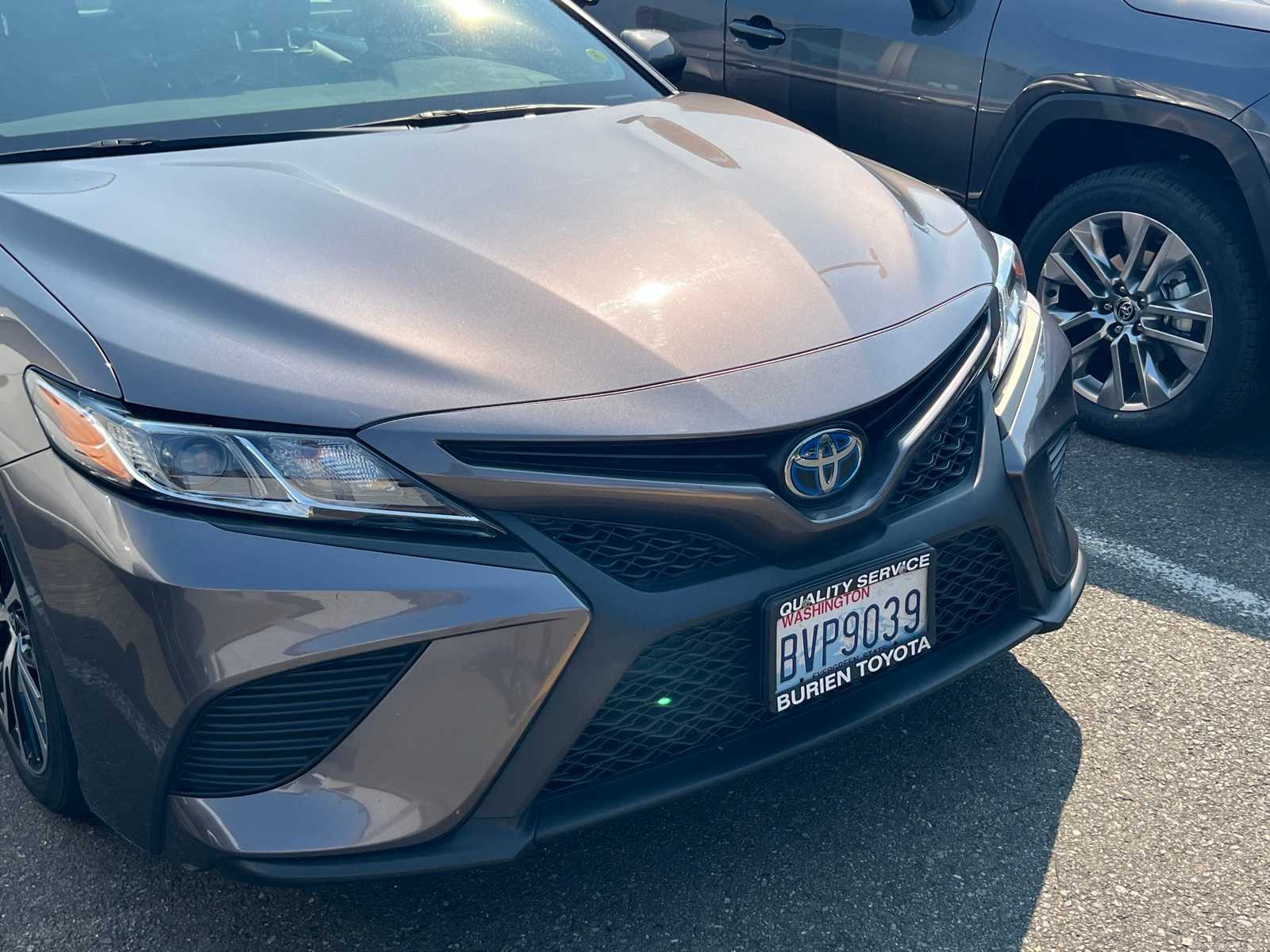 Thumbnail: 2020 Toyota Camry - 4