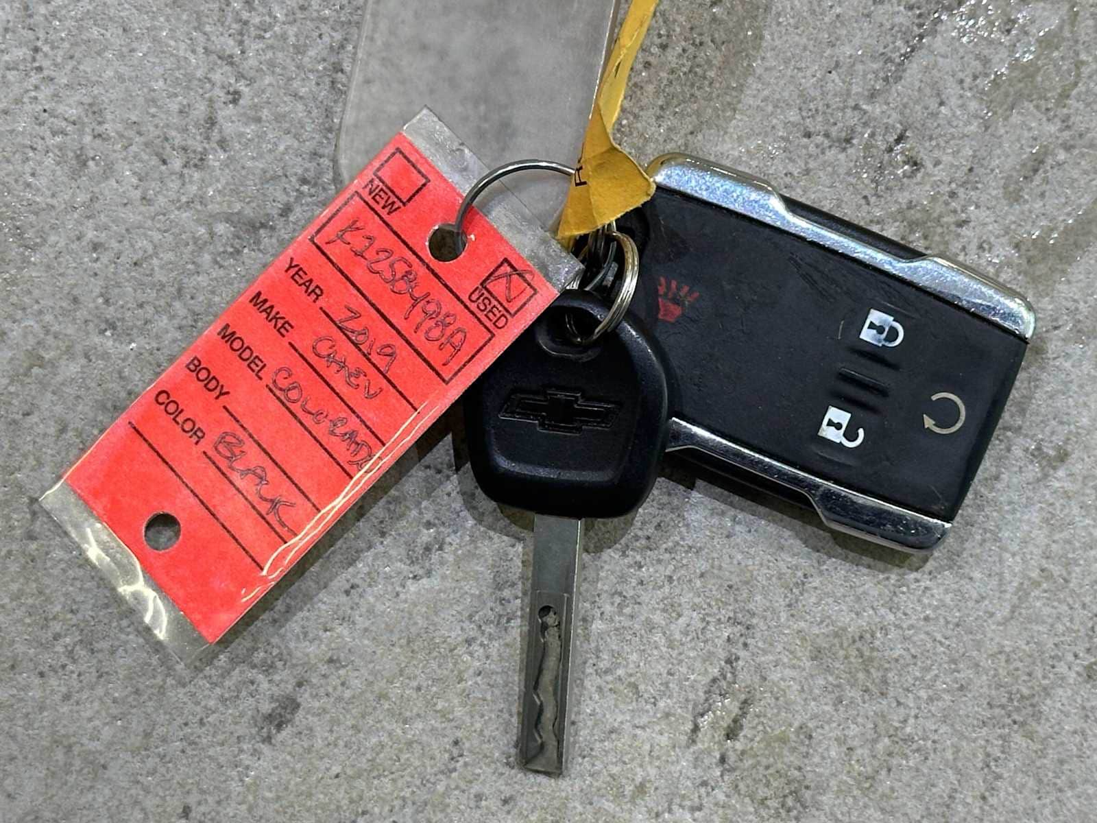 Thumbnail: 2019 Chevrolet Colorado - 32