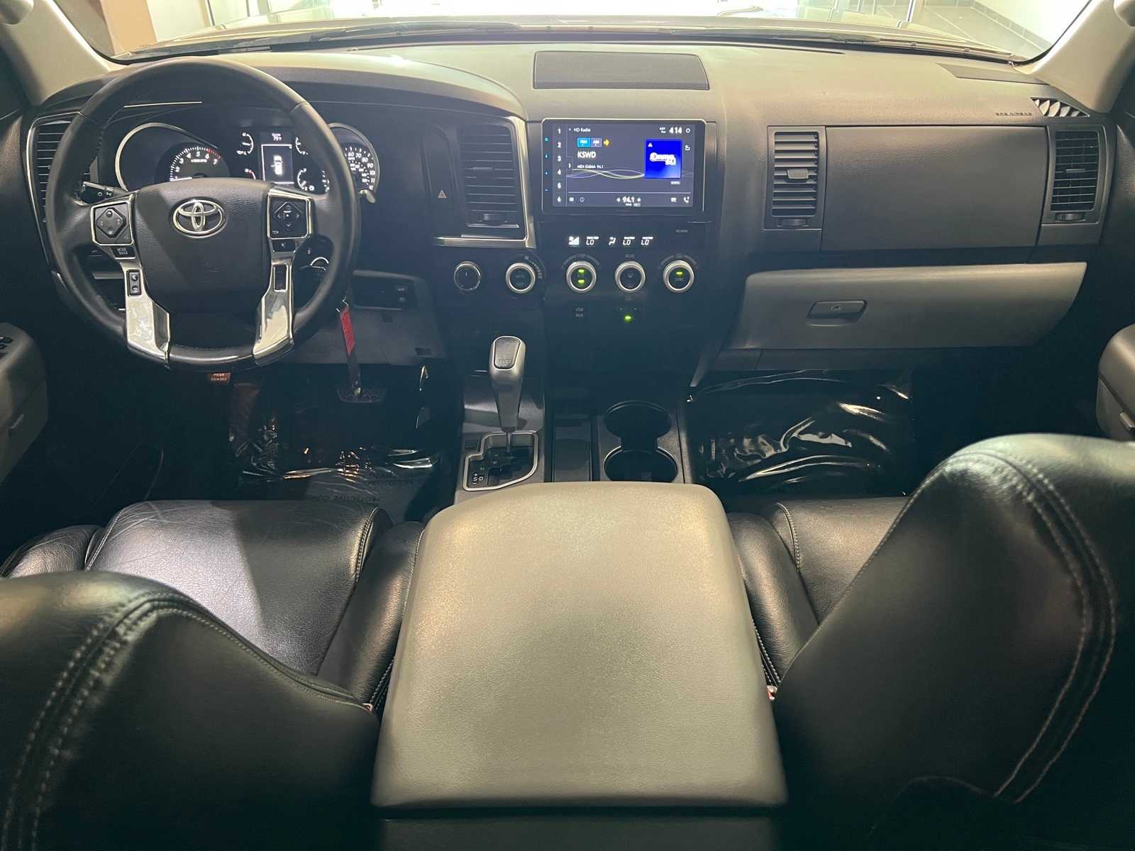 Thumbnail: 2018 Toyota Sequoia - 10