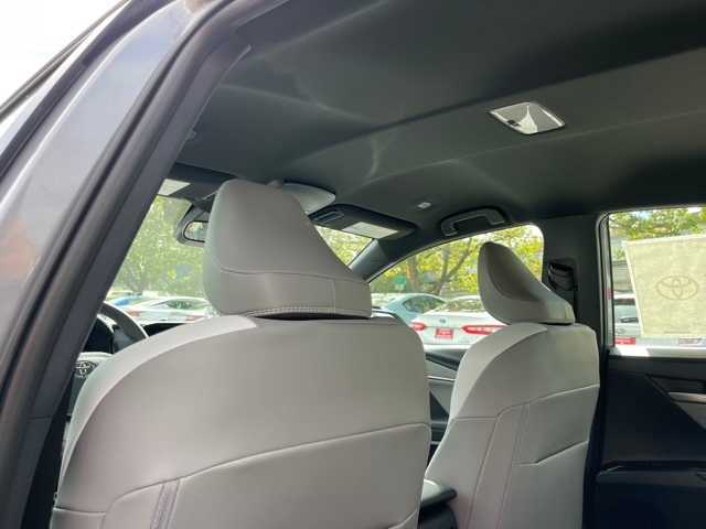 Thumbnail: 2025 Toyota Camry - 12