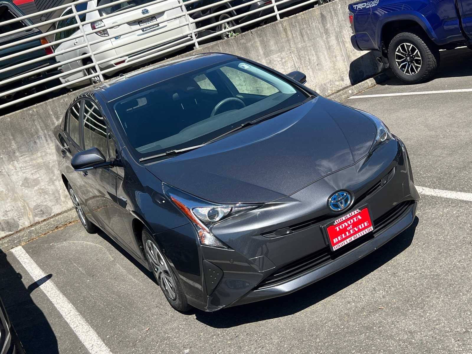 Thumbnail: 2018 Toyota Prius - 3