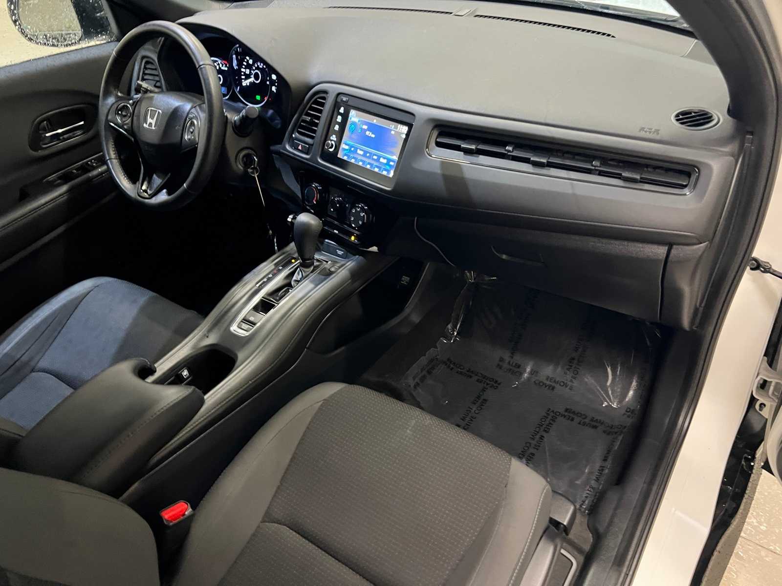 Thumbnail: 2022 Honda HR-V - 14