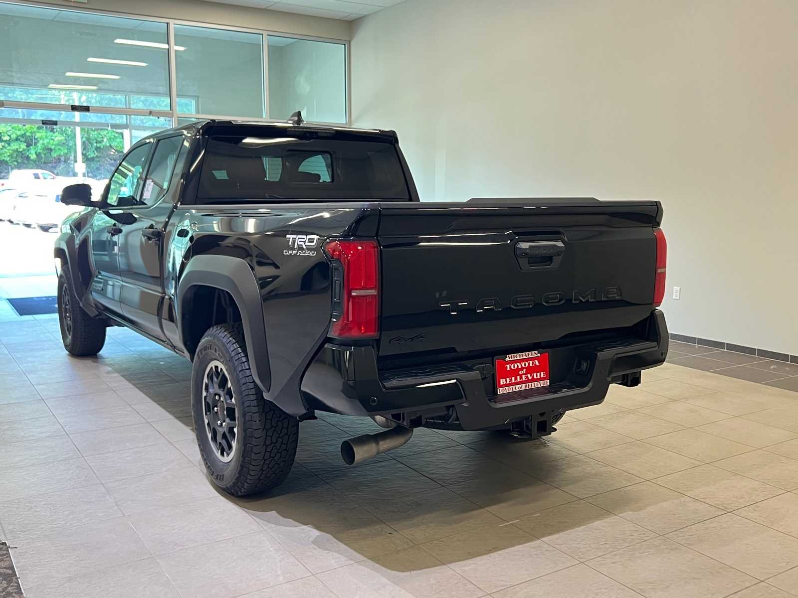 Thumbnail: 2025 Toyota Tacoma - 4