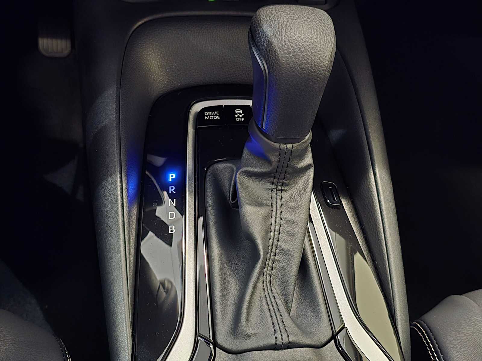 Thumbnail: 2026 Toyota Corolla - 18