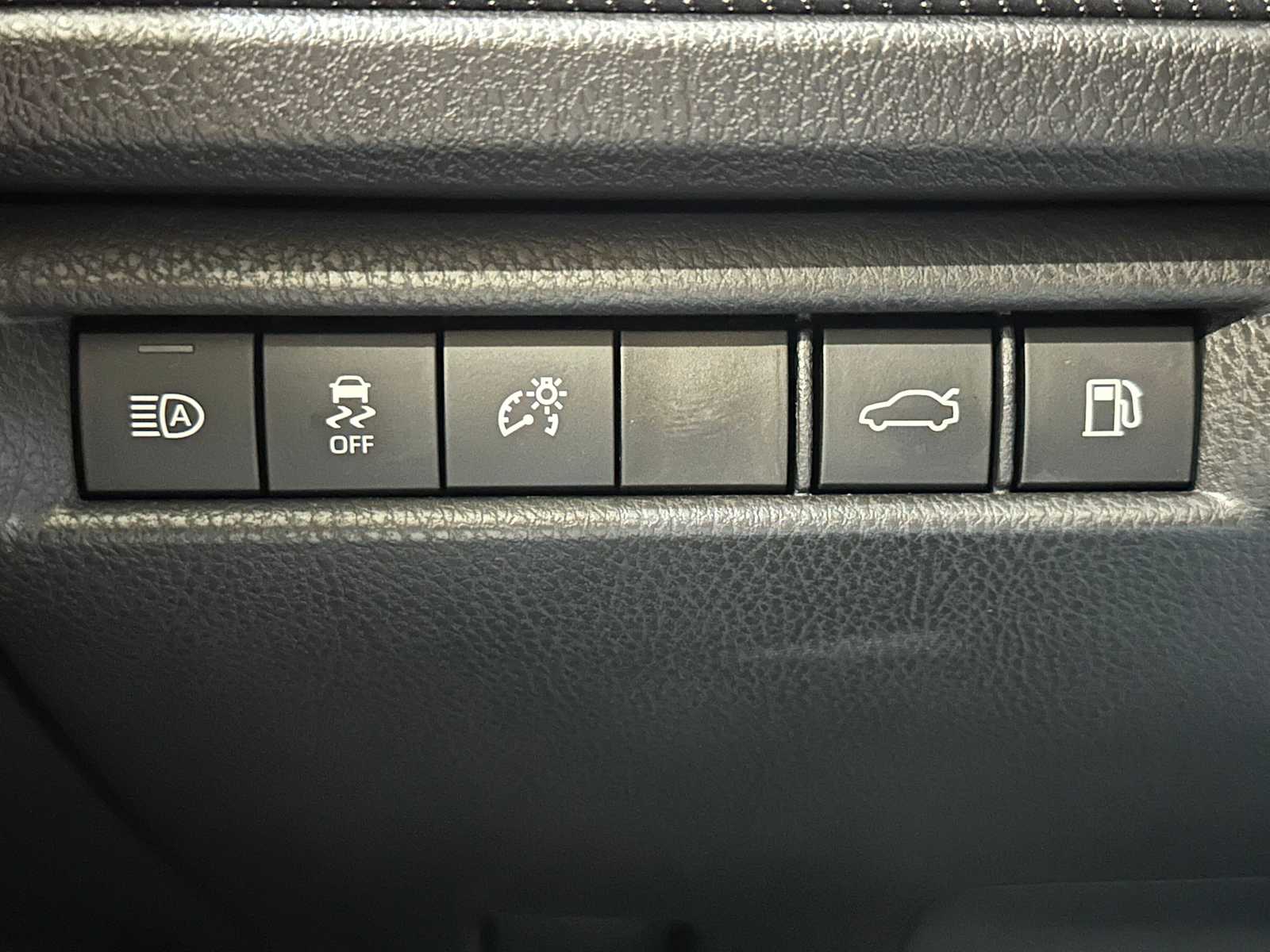 Thumbnail: 2026 Toyota Camry - 19