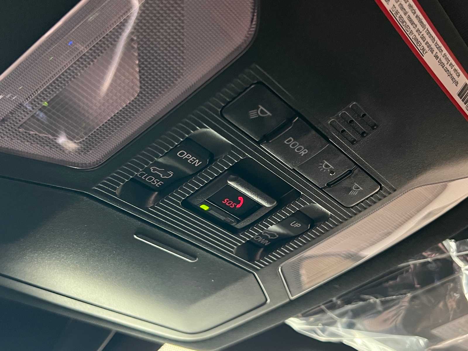 Thumbnail: 2025 Toyota RAV4 - 28