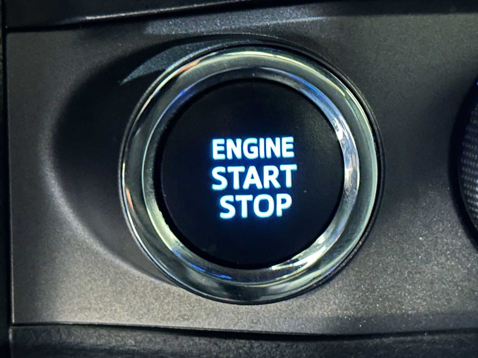 Thumbnail: 2021 Toyota Tacoma - 18