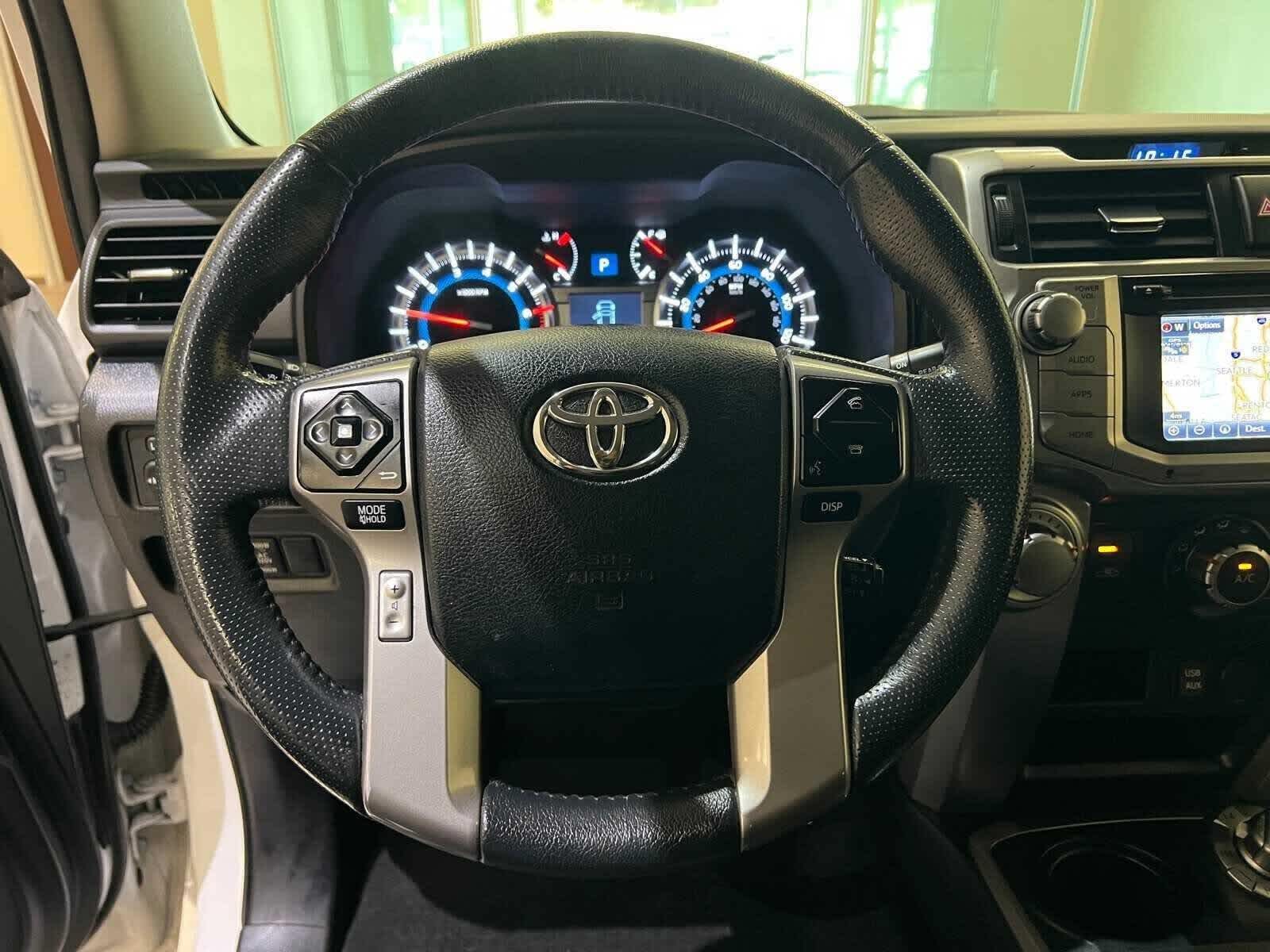 Thumbnail: 2019 Toyota 4Runner - 19