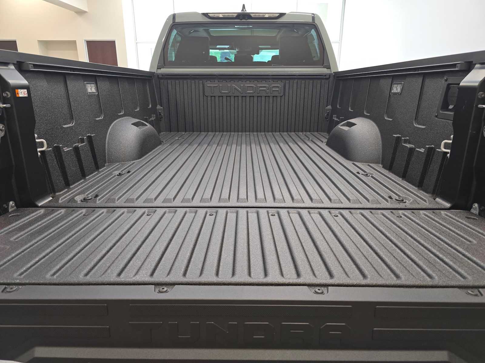 Thumbnail: 2026 Toyota Tundra - 31