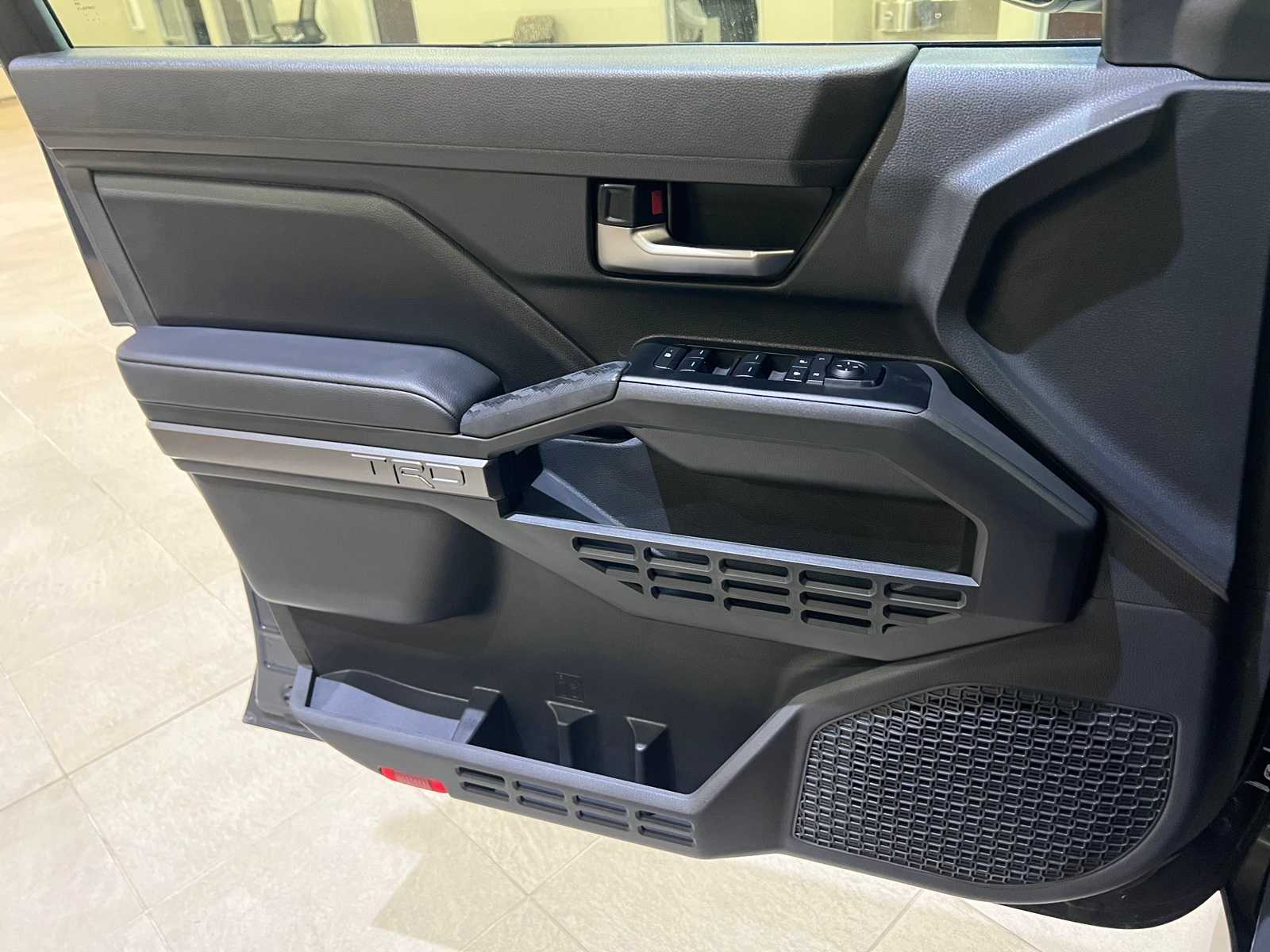 Thumbnail: 2025 Toyota Tacoma - 17