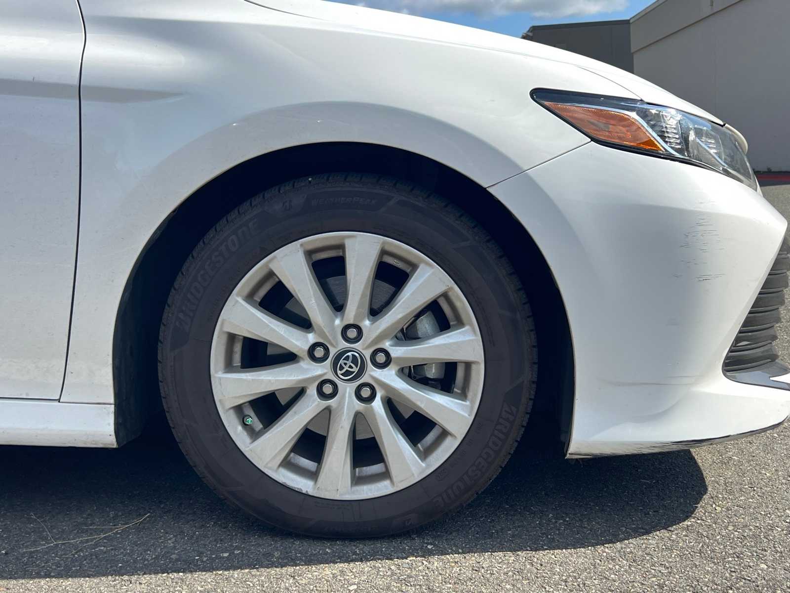 Thumbnail: 2019 Toyota Camry - 5