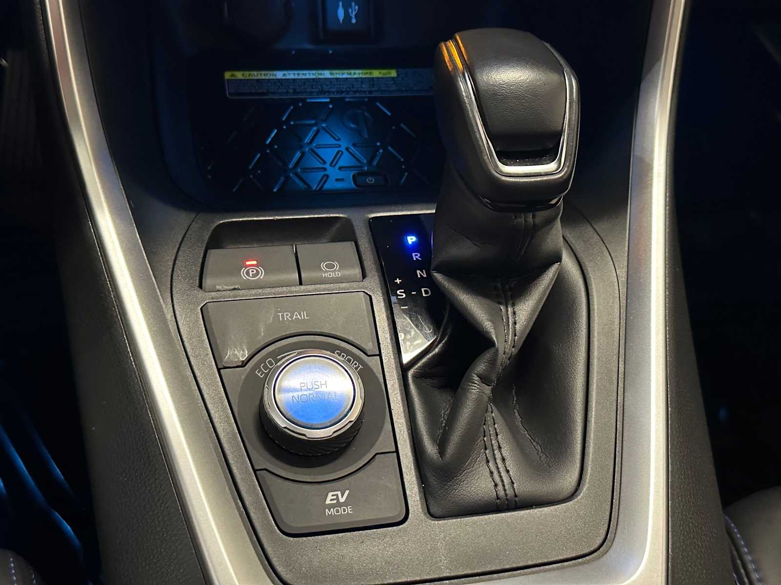 Thumbnail: 2019 Toyota RAV4 - 17