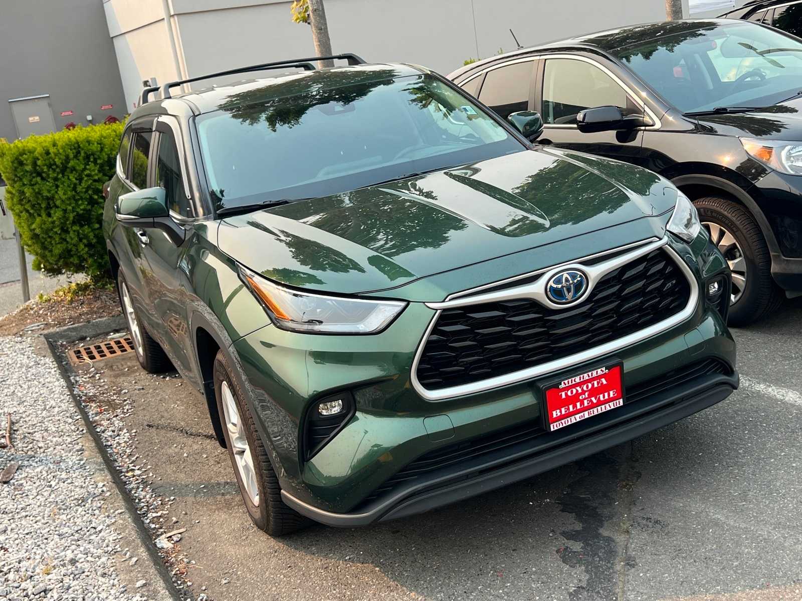 Thumbnail: 2023 Toyota Highlander - 3