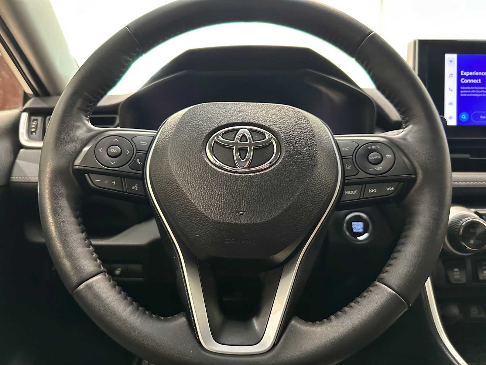 Thumbnail: 2023 Toyota RAV4 - 11