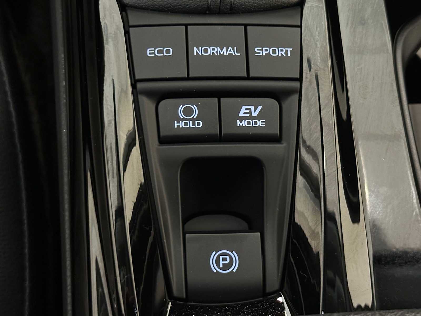 Thumbnail: 2026 Toyota Camry - 18