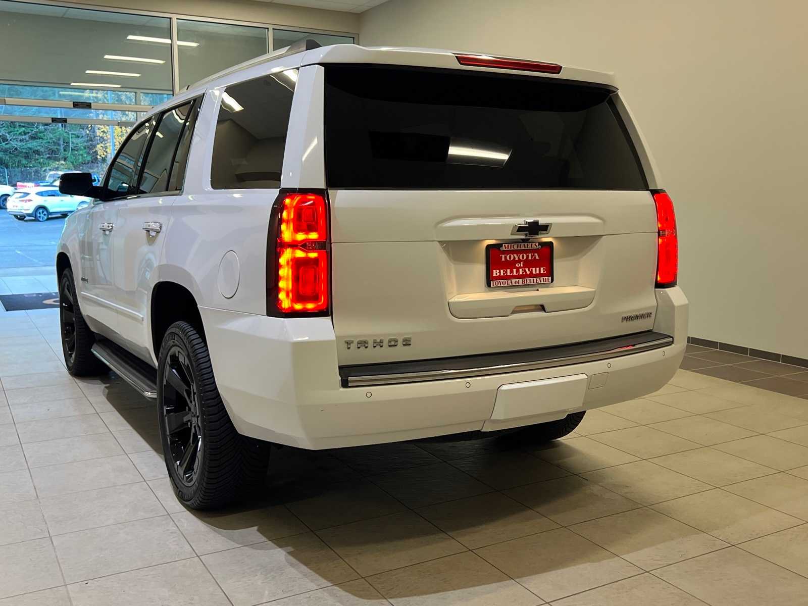 Thumbnail: 2020 Chevrolet Tahoe - 4