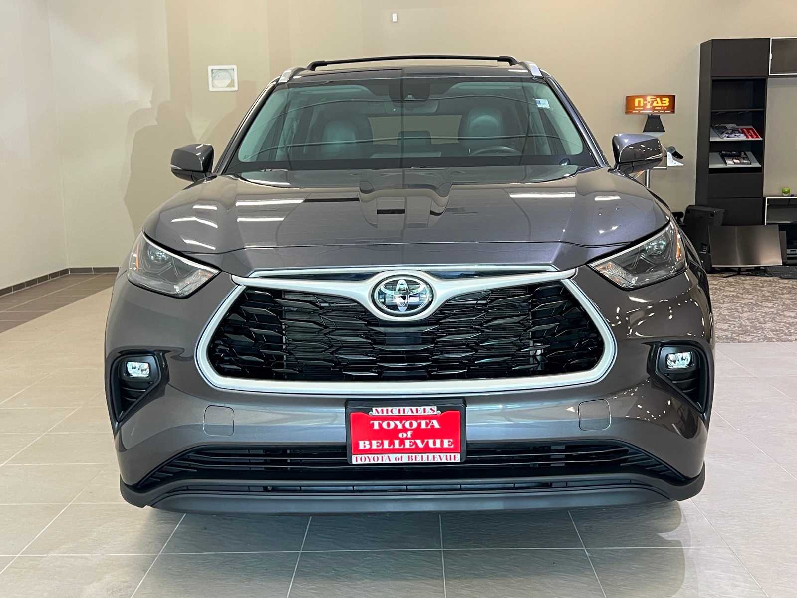 2022 Toyota Highlander XLE 7