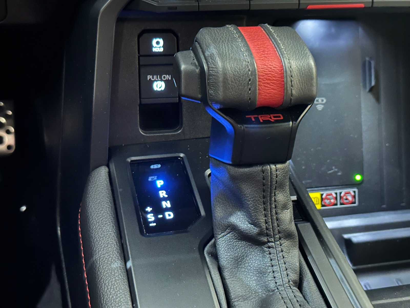 Thumbnail: 2025 Toyota Tundra - 16