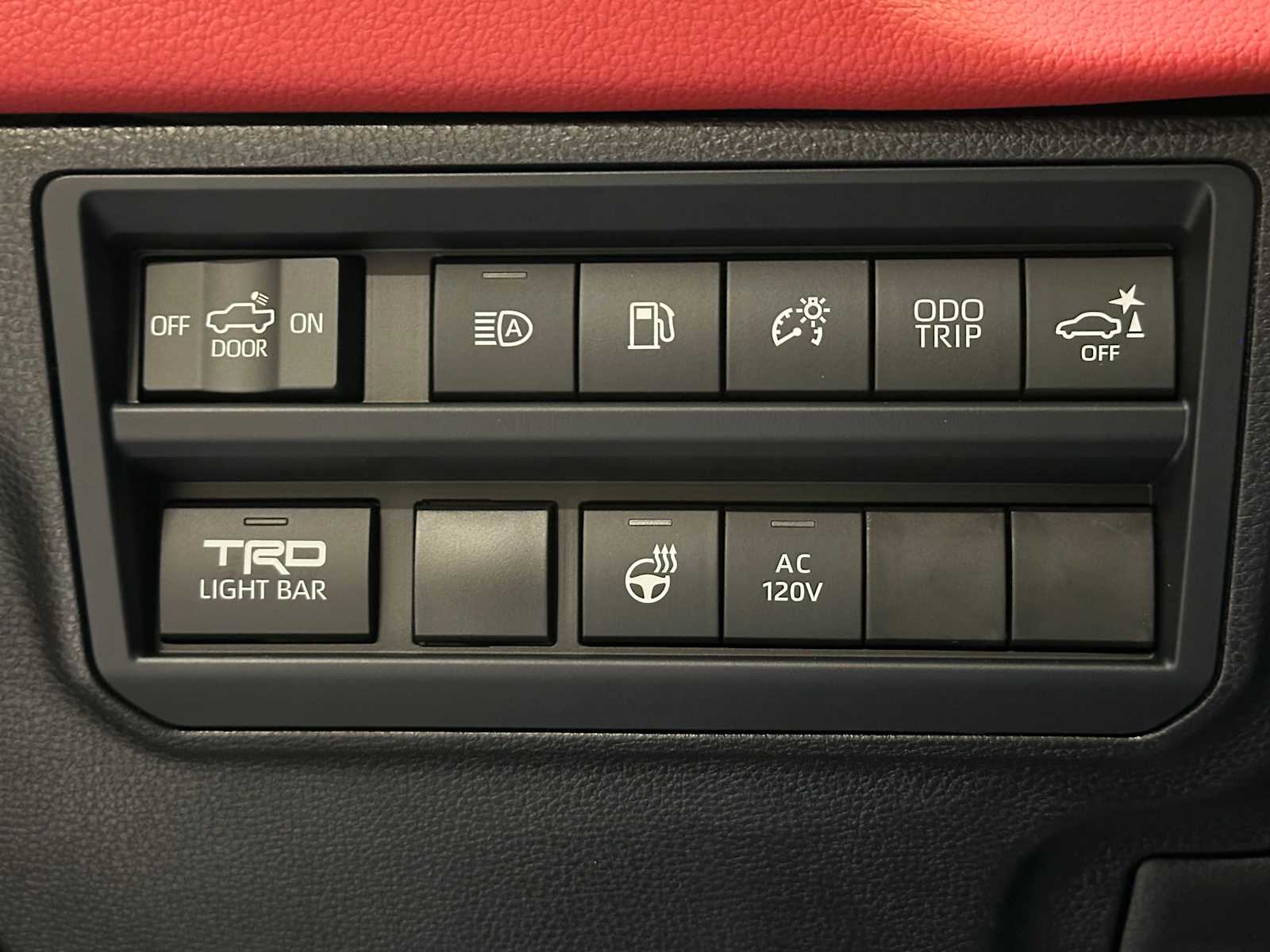 Thumbnail: 2026 Toyota Tundra - 18