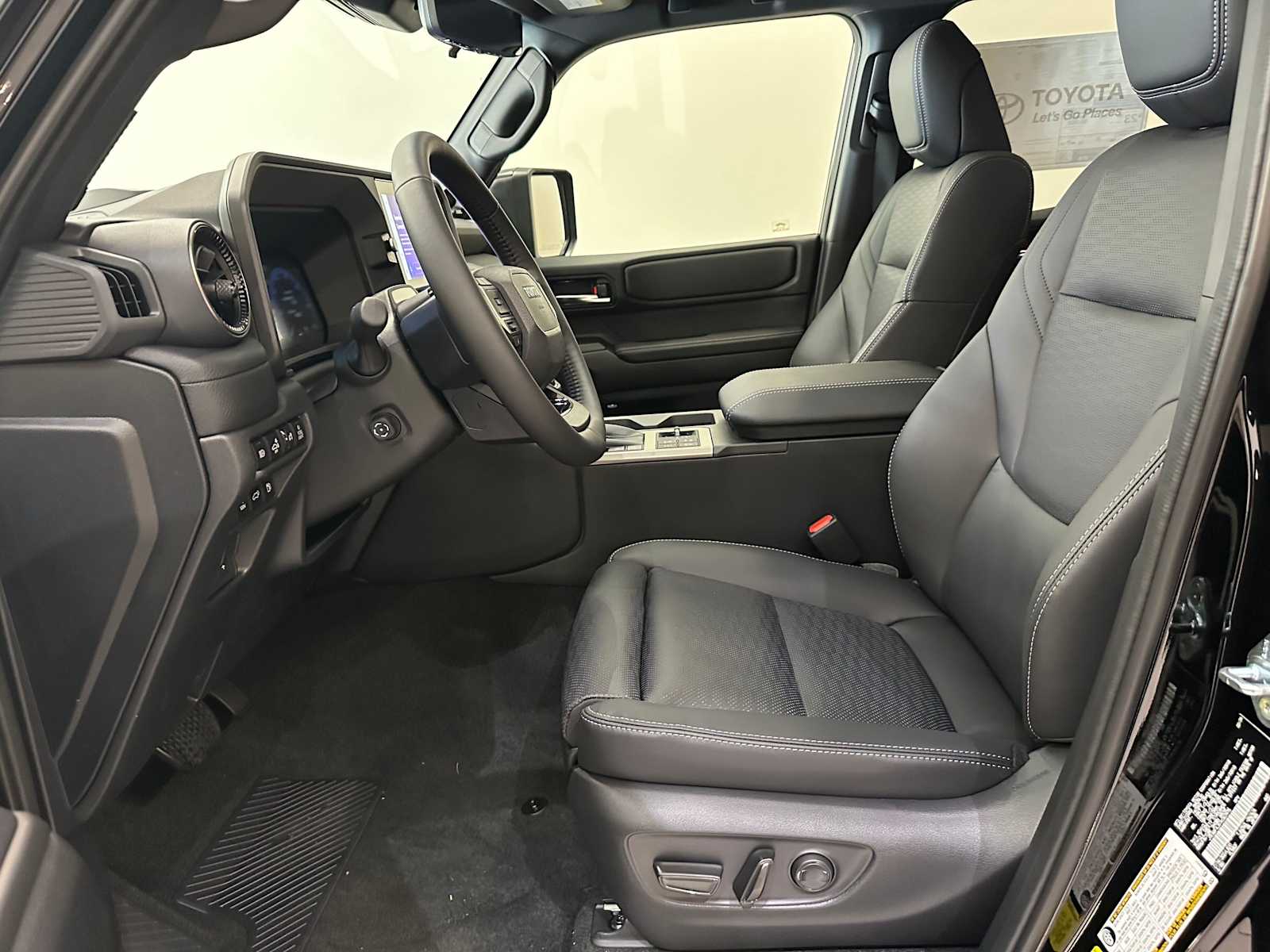 Thumbnail: 2026 Toyota Land Cruiser - 22