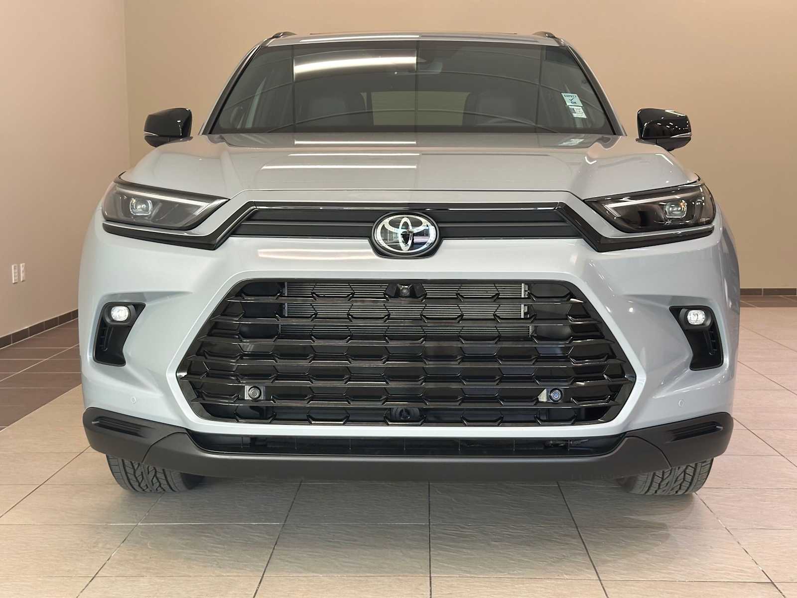 Thumbnail: 2025 Toyota Grand Highlander - 6