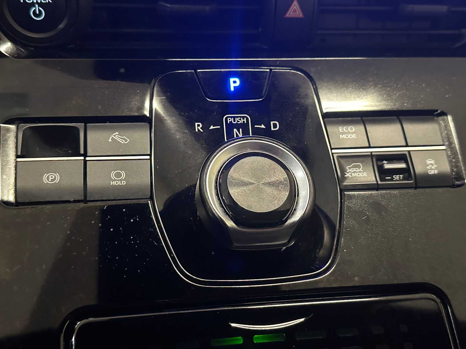 Thumbnail: 2025 Toyota bZ4X - 16