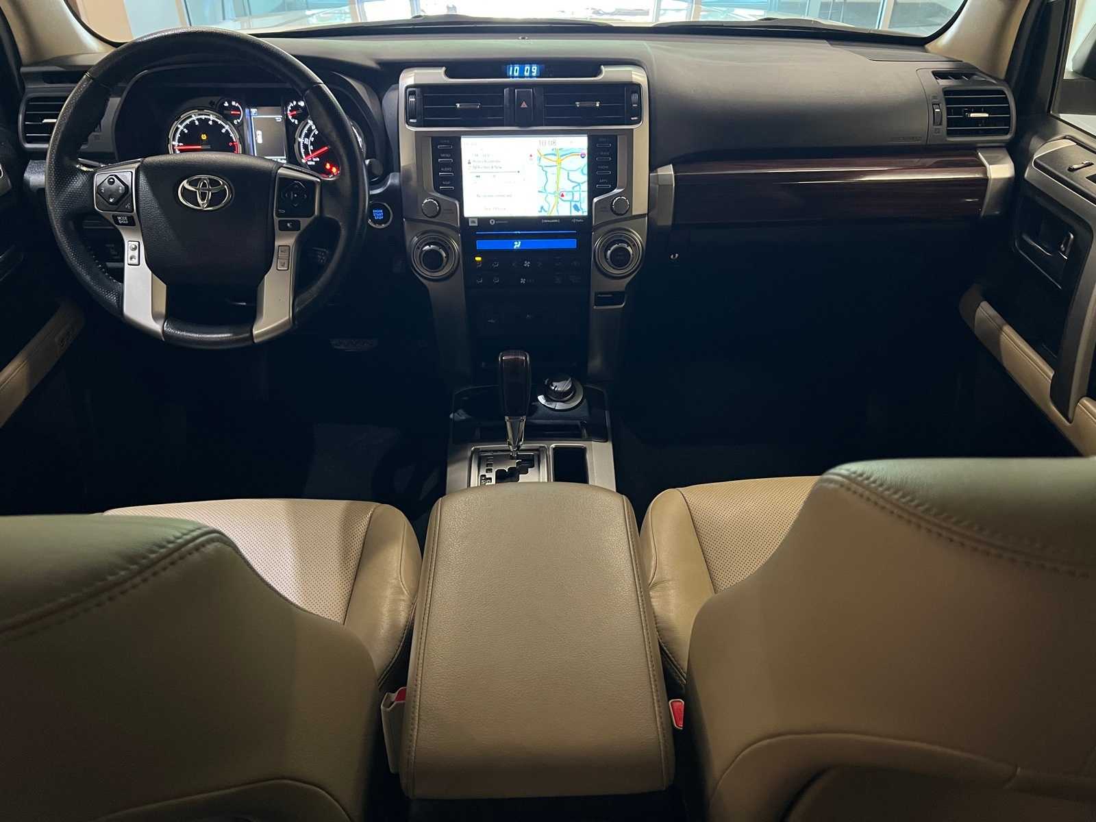 Thumbnail: 2023 Toyota 4Runner - 10