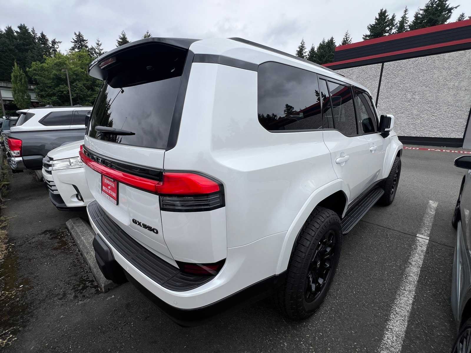 Thumbnail: 2024 Lexus GX - 6