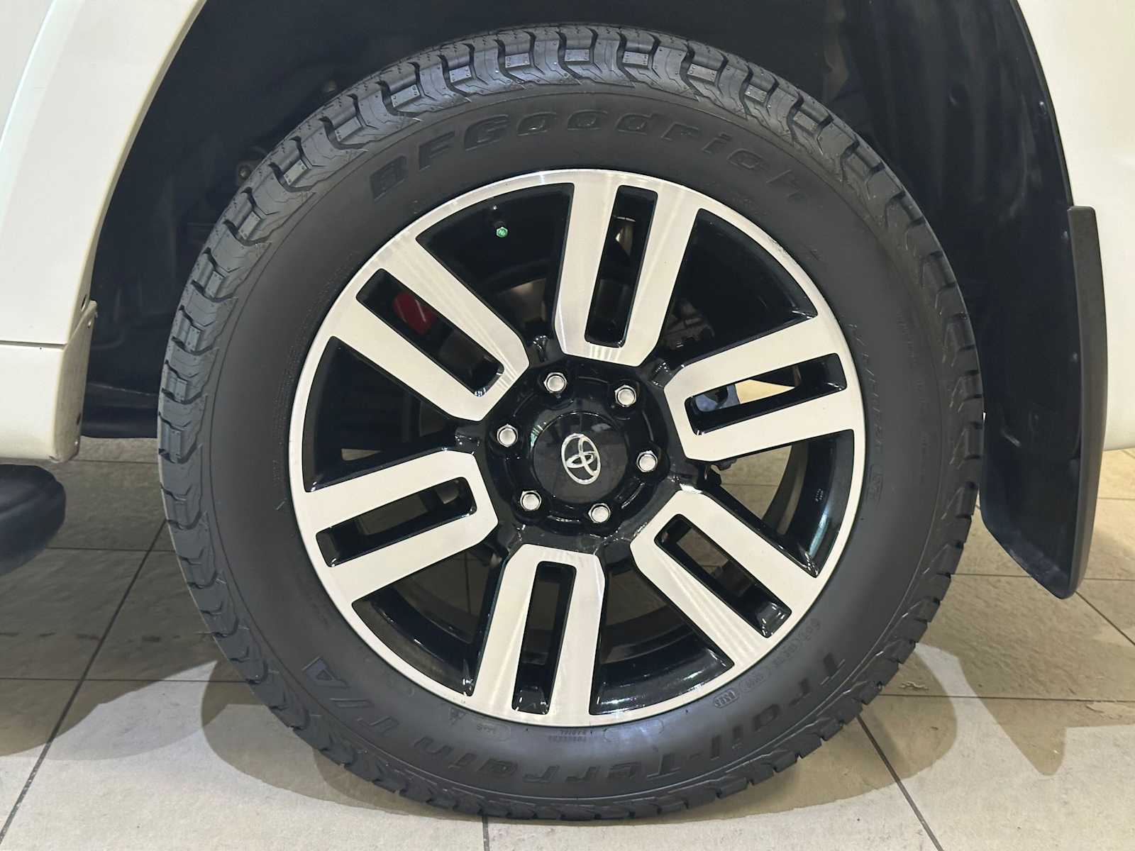 Thumbnail: 2023 Toyota 4Runner - 8