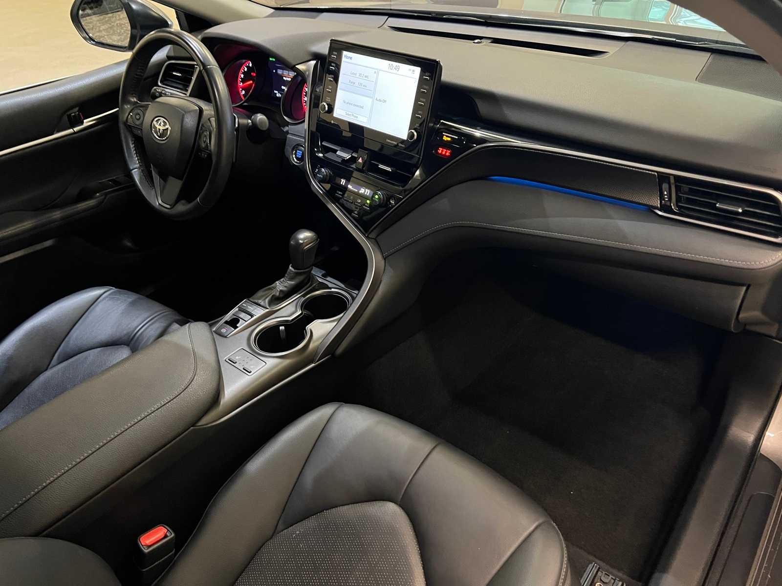 Thumbnail: 2021 Toyota Camry - 15